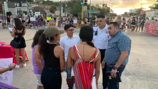 Mujeres bloquean carretera en zona costera de Tulum; exigen mayor seguridad