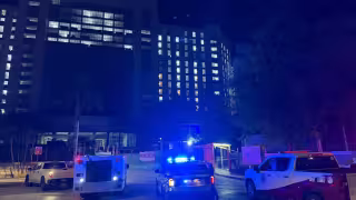 Los cuerpos de emergencia llegaron al lugar para atender el llamado.