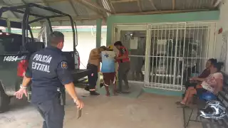 Señalan abandono de Hospital Comunitario en Javier Rojo Gómez