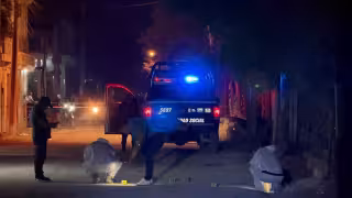 En la escena del crimen se localizaron aproximadamente 20 casquillos percutidos.