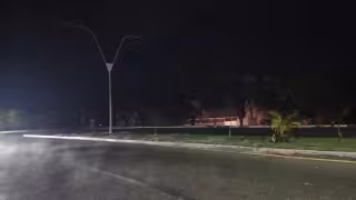 Tramo de la avenida Solidaridad en Escárcega permanece sin alumbrado.