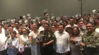 Yucatán refuerza políticas de igualdad con la distribución de la Cartilla de Derechos Humanos de las Mujeres