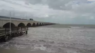 Cierran navegación en Puerto Progreso por los efectos del Frente Frío 24