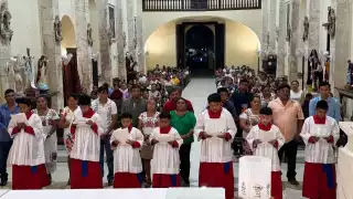 Católicos inician recorrido para llegar a la Ciudad de México y participar en la misa del Día del Yucateco