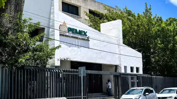 Pymes carmelitas, las más golpeadas por la falta de pagos de Pemex Pymes carmelitas, las más golpeadas por la falta de pagos de Pemex