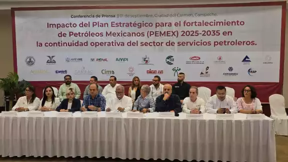 Los líderes buscan mecanismos para que PEMEX dé una solución. Los líderes buscan mecanismos para que PEMEX dé una solución.