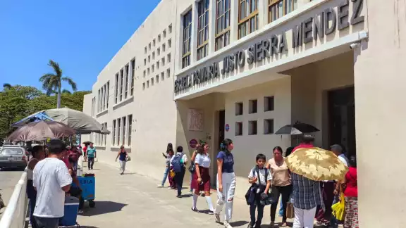 Este miércoles 30 de abril se espera calor extremo en Campeche con temperaturas de 35 a 40 °C.

