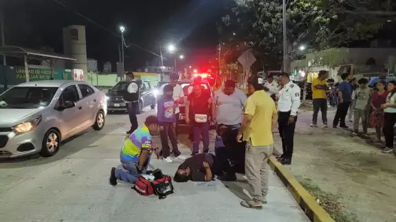 Madre y su hija menor de edad fueron atropelladas en Santa Isabel, en Campeche.