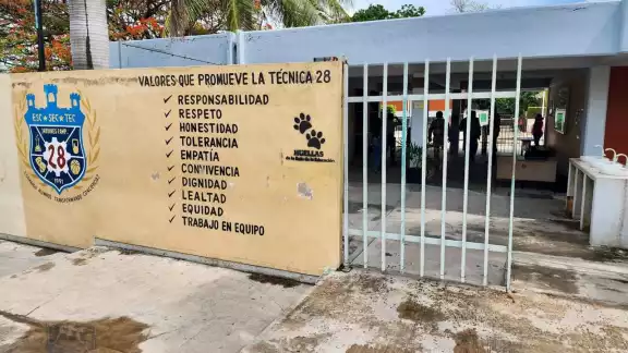 Tres escuelas en Aguacatal, Carmen y una primaria en Pixoyal, Champotón Tres escuelas en Aguacatal, Carmen y una primaria en Pixoyal, Champotón