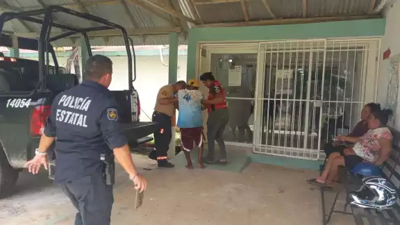 Señalan abandono de Hospital Comunitario en Javier Rojo Gómez