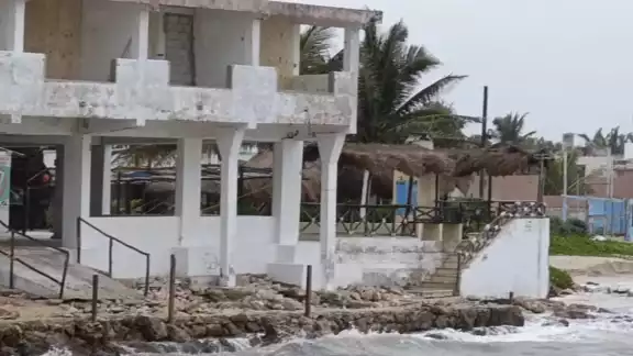 Desde Chicxulub Puerto hasta Chuburná se aprecian graves daños que sufren los arenales Desde Chicxulub Puerto hasta Chuburná se aprecian graves daños que sufren los arenales