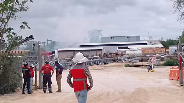 Sólo un elemento logró ser sofocado por el fuego pero recibió atención médica oportuna