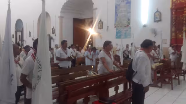 Adoración nocturna celebra 47 años en Peto, Yucatán.