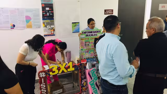 ISSSTE Campeche Lanza Módulo Itinerante para Facilitar Servicios y Prestaciones Médicas