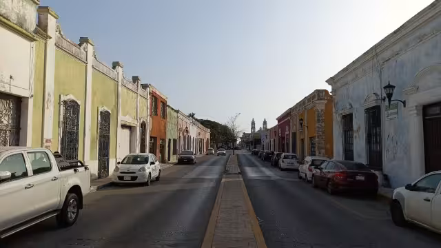 Ciudadanos de Campeche reportaron fuertes estruendos este viernes por la tarde.