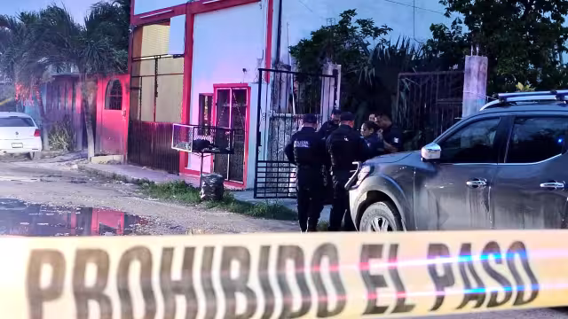 La calle 22 fue acordonada por los elementos de la policía municipal