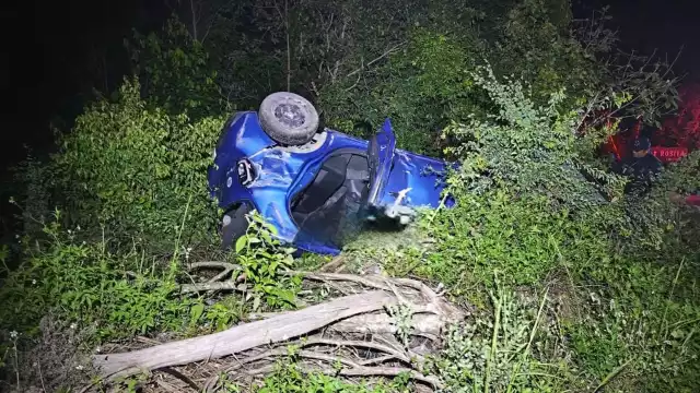 La mujer aseguró que uno de los neumáticos estalló repentinamente