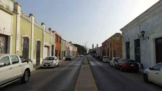Ciudadanos de Campeche reportaron fuertes estruendos este viernes por la tarde.