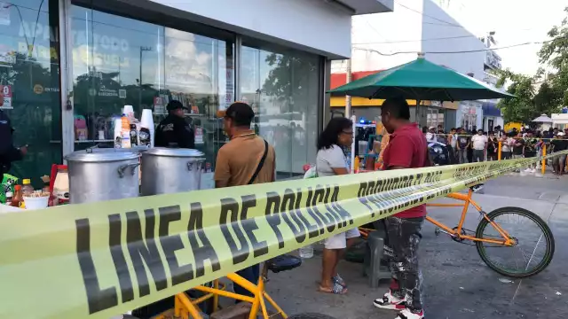 A plena luz del día se registró la tarde de este lunes un ataque armado, donde tres mujeres resultaron como víctimas colaterales