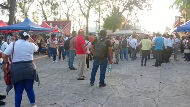 Por más de dos semanas, alumnos no han tenido clases en Chetumal.
