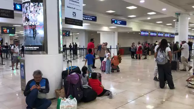 La movilidad de pasajeros se mantiene en el aeropuerto de Cancún