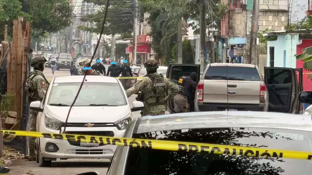 Las personas detenidas, así como la droga incautada, fueron puestas a disposición del Ministerio Público Federal