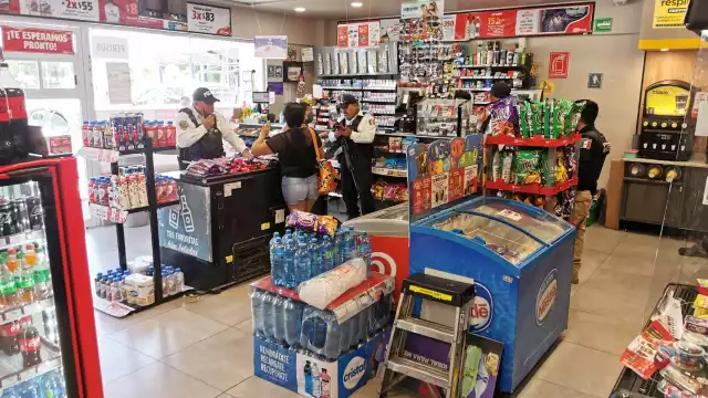 Elementos de la Policía Estatal Preventiva y de la Municipal exhortaron a la afectada a presentar su denuncia