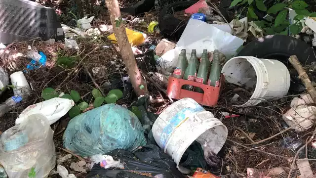 La zona se ha convertido en un vertedero de residuos a pesar de cumplir con esa función