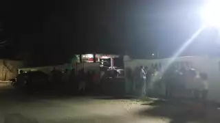 Crisis eléctrica en Champotón por fallas eléctricas; vecinos protestan