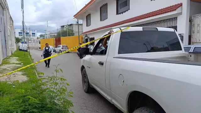Dos hombres murieron en sus casas en diferentes colonias de la ciudad tras caer de las escaleras