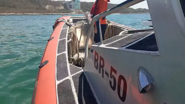 La vigilancia se ha  reforzado por tierra y mar