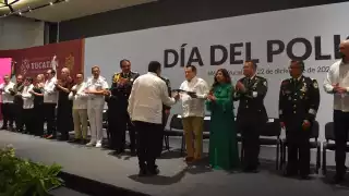 Reconocen a elementos de la SSP Yucatán en el marco del Día del Policía