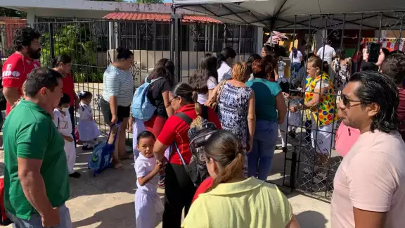 Campeche arranca el Ciclo Escolar 2025-2026 con más de 180 mil alumnos en básico Campeche arranca el Ciclo Escolar 2025-2026 con más de 180 mil alumnos en básico