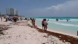 Playa Fórum se localiza cerca de Punta Cancún, en la Zona Hotelera