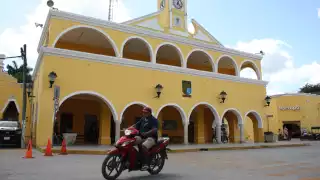 Tekit, en  incertidumbre tras la muerte de una mujer y el linchamiento de su presunto asesino; así luce a menos de 24 horas de la violencia 