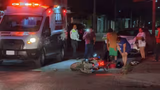 Motociclista ebrio provoca accidente en fraccionamiento Las Américas