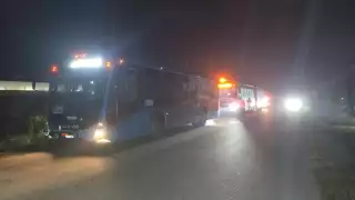 Grupo de vándalos causan averías en unidades del Va y Ven en el rumbo de la colonia Dzununcán