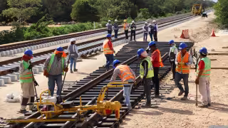 Tren Maya de carga reporta 67% de avance en Yucatán; Poxilá y Progreso serán de sus primeros cuatro complejos