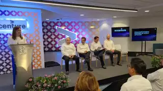 Mauricio Vila inaugura las nuevas oficinas de la empresa Accenture en Yucatán