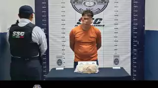 Detiene la policía a colombiano por golpear a su pareja sentimental