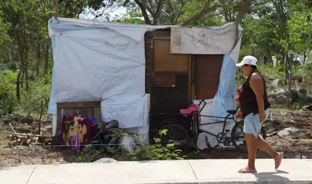La regularización consiste en la formalización de la posesión de un terreno mediante un contrato de compraventa