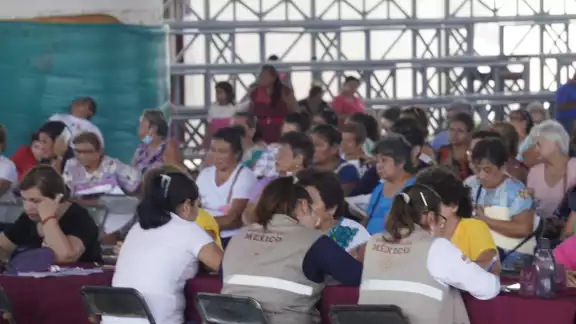 Tras el paso del Huracán Milton, se reanudó el empadronamiento para la Pensión Mujeres del Bienestar en Campeche