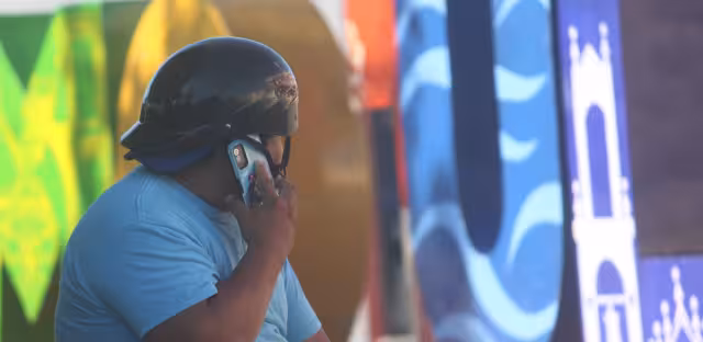 Vecinos denuncian recibir llamadas telefónicas en las que piden dinero u ofrecen falsos premios