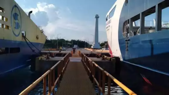 Los ferris son los mejores transportes para poder llegar a ciertos destinos de Quintana Roo Los ferris son los mejores transportes para poder llegar a ciertos destinos de Quintana Roo