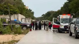 Durante el atraco, uno de los sujetos golpeó a dos trabajadores en la cabeza utilizando la cacha de un arma