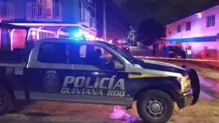 Hombre resulta apuñalado tras riña entre amigos en Chetumal