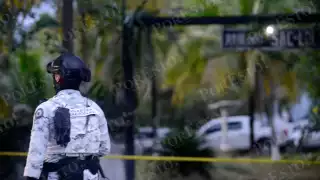 Los elementos forenses sólo pudieron exhumar a cuatro cadáveres, debido a que los encontraron de noche