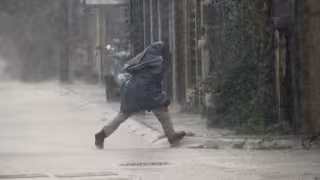 La ciudad tendrá  cielo parcialmente nublado a nublado, con posibilidad de lluvias fuertes y actividad eléctrica
