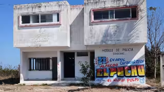 Abandonado módulo de seguridad en Sihochac, Champotón