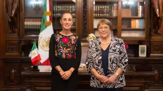 La Presidenta Claudia Sheinbaum Pardo recibió en Palacio Nacional a la expresidenta de Chile, Michelle Bachelet.